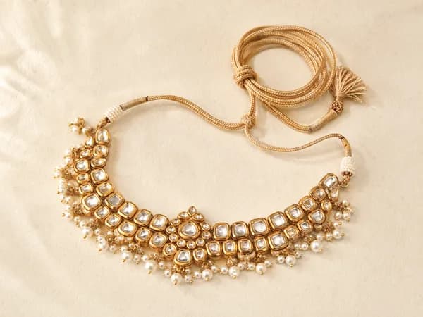 Kundan heirloom choker
